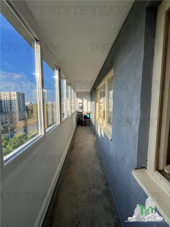 Apartament 3 camere + 2 balcoane cu o priveliste senzationala si pe fata si pe spate in zona Timisoara 2-3 minute de Plazza Mall si Metrou - foto 2