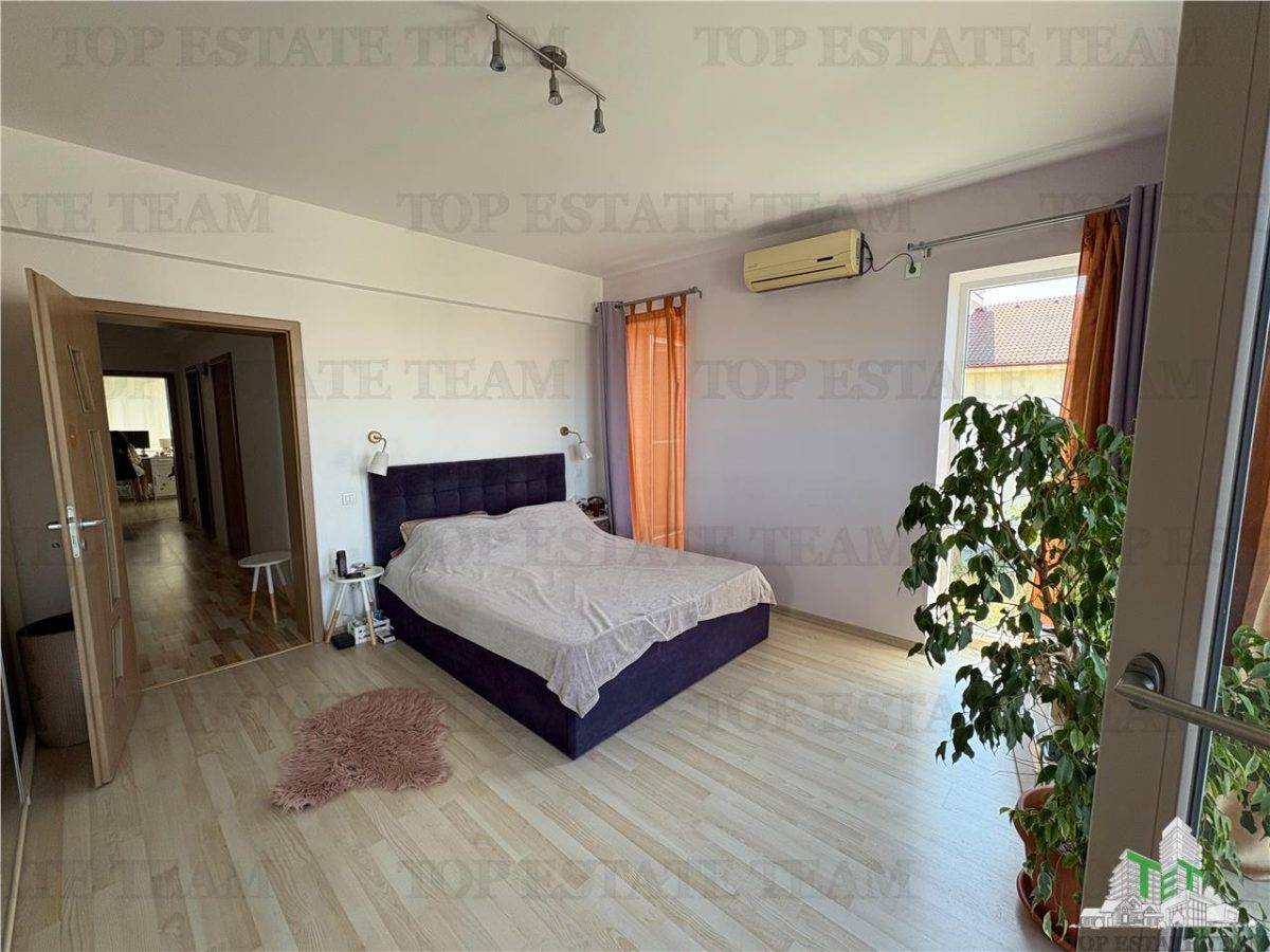 Vila P+2 cu vedere spectaculoasa la lacul Siutghiol, Mamaia-Sat - foto 9