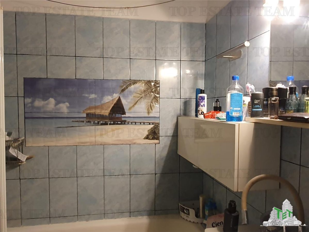 Spatiu extins central Liceul Mircea si Mare Constanta - foto 11