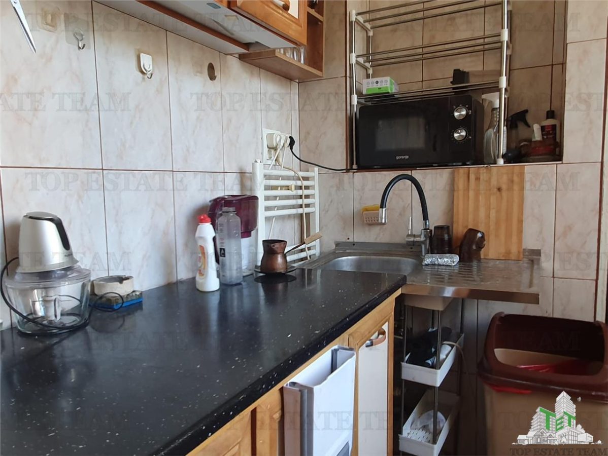 Spatiu extins central Liceul Mircea si Mare Constanta - foto 12