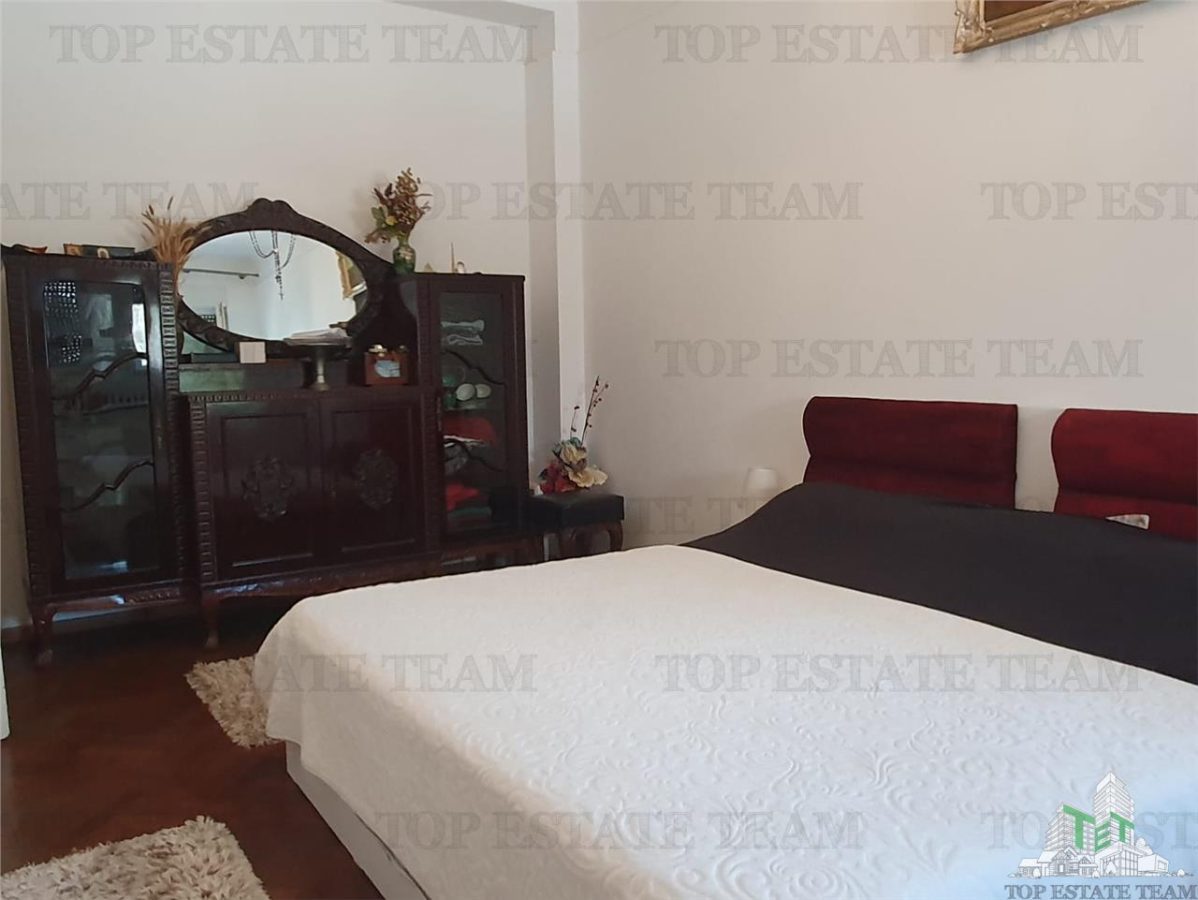 Spatiu extins central Liceul Mircea si Mare Constanta - foto 5