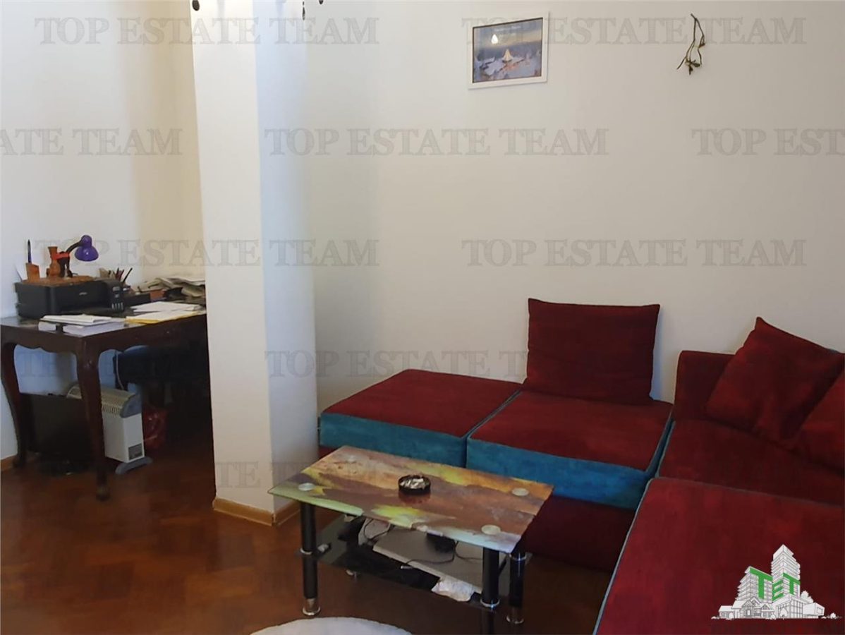 Spatiu extins central Liceul Mircea si Mare Constanta - foto 6