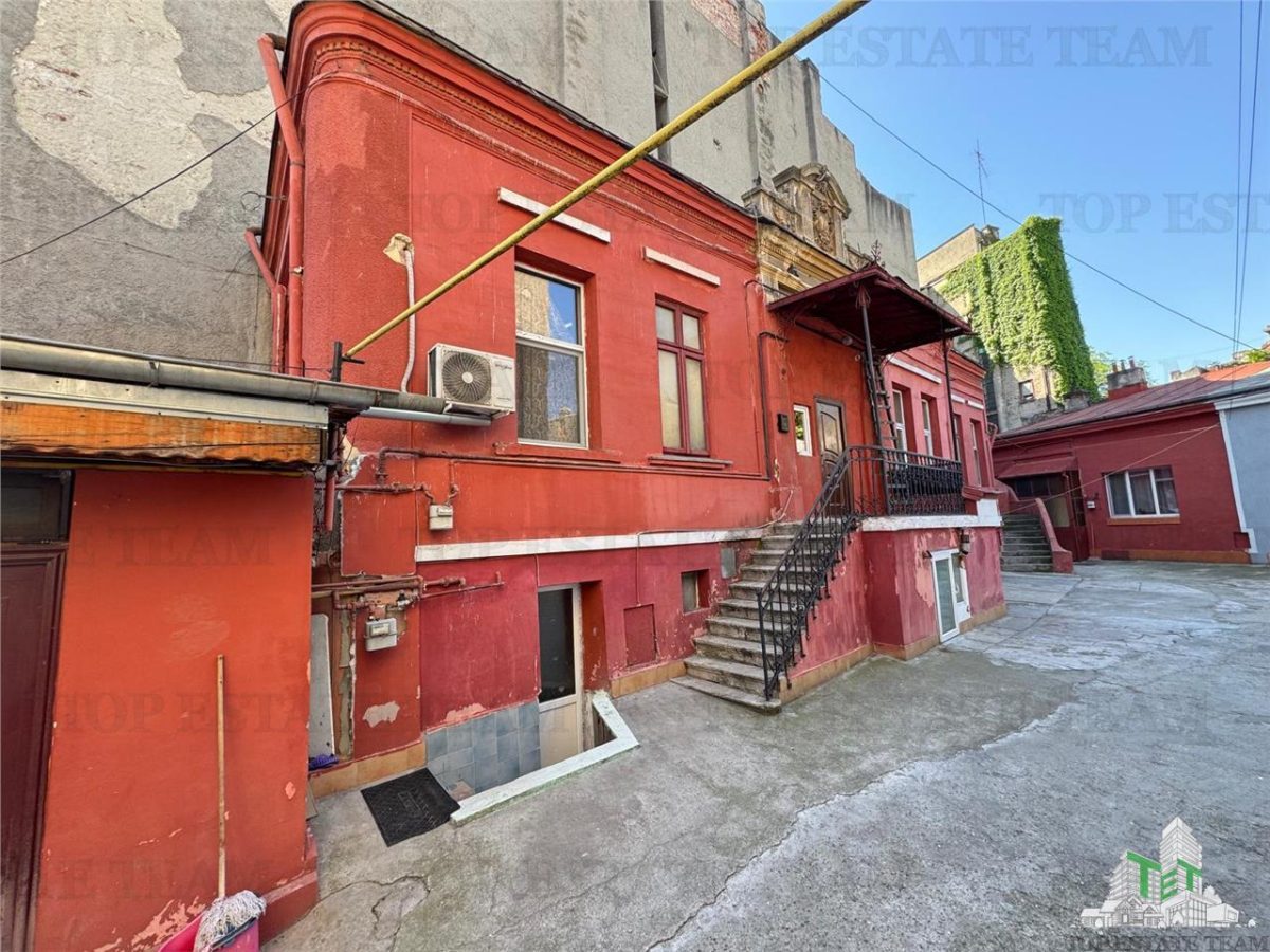 Apartament in vila de vanzare in zona Mosilor - Armeneasca - Bucuresti