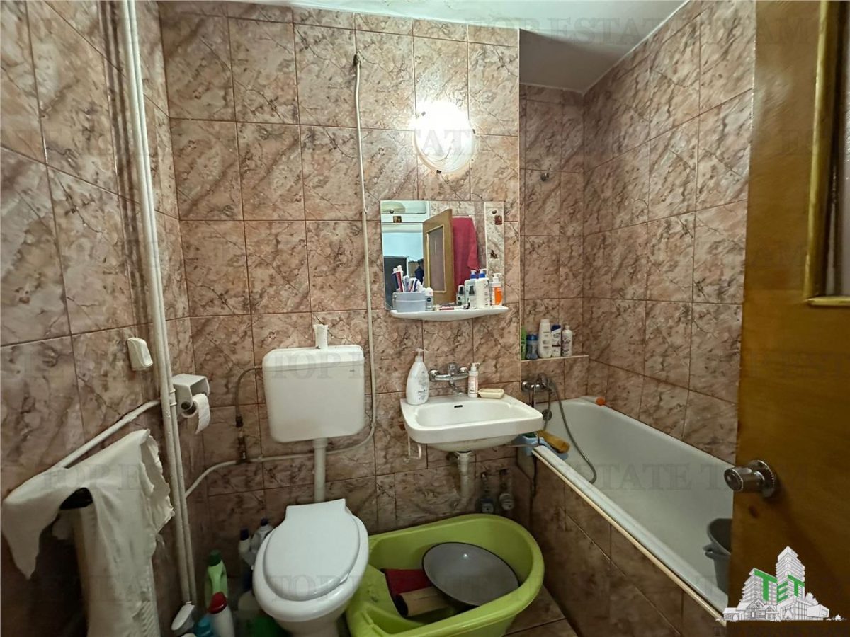 Apartament 3 camere de vanzare langa metrou zona Aviatiei Bucuresti - foto 11