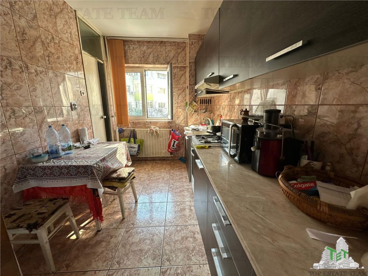 Apartament 3 camere de vanzare langa metrou zona Aviatiei Bucuresti - foto 9
