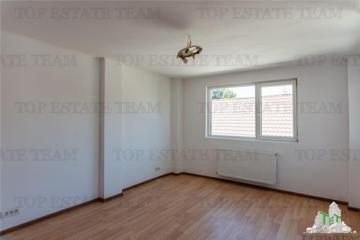 Vila 9 camere ideala pentru firme/cazare muncitori langa Lacul Morii - foto 11