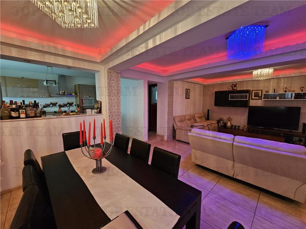 Vila lux 5 camere cu gradina superba centru Domnesti - foto 16