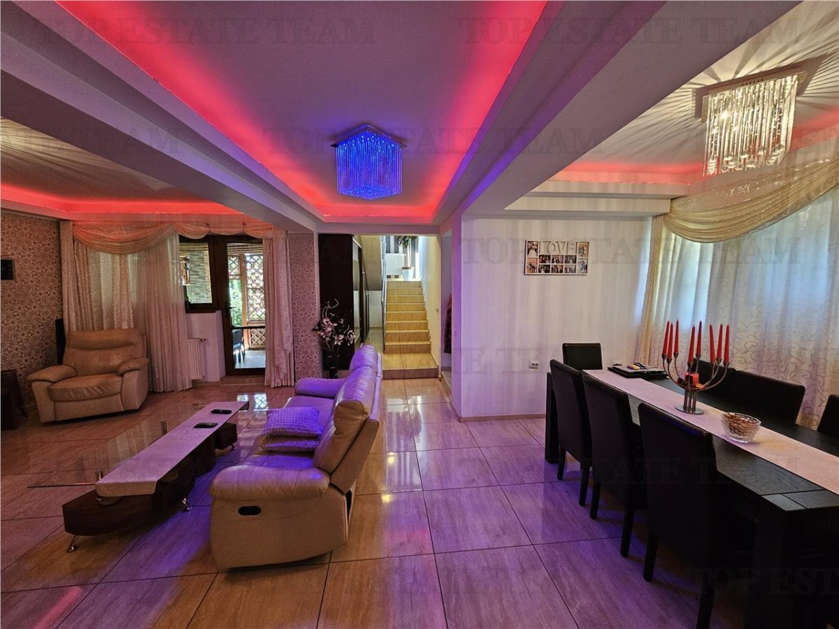 Vila lux 5 camere cu gradina superba centru Domnesti - foto 10