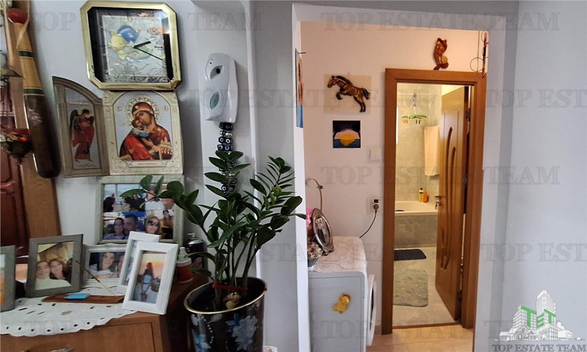 Apartament spatios 4 camere zona CET, Constanta - foto 5