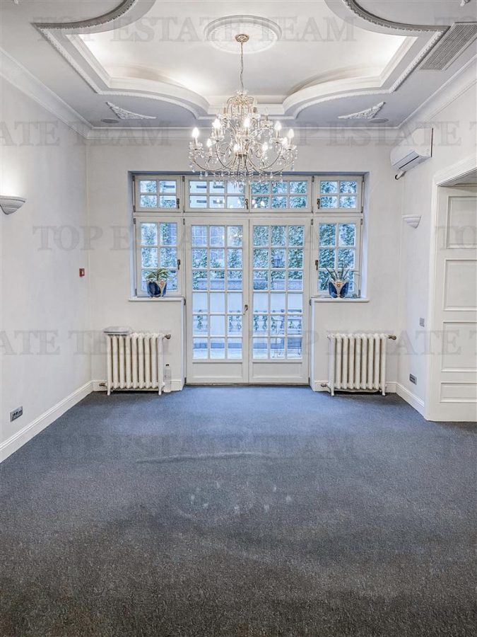 Vanzare vila interbelica reconsolidata si renovata in zona Armeneasca - Bucuresti