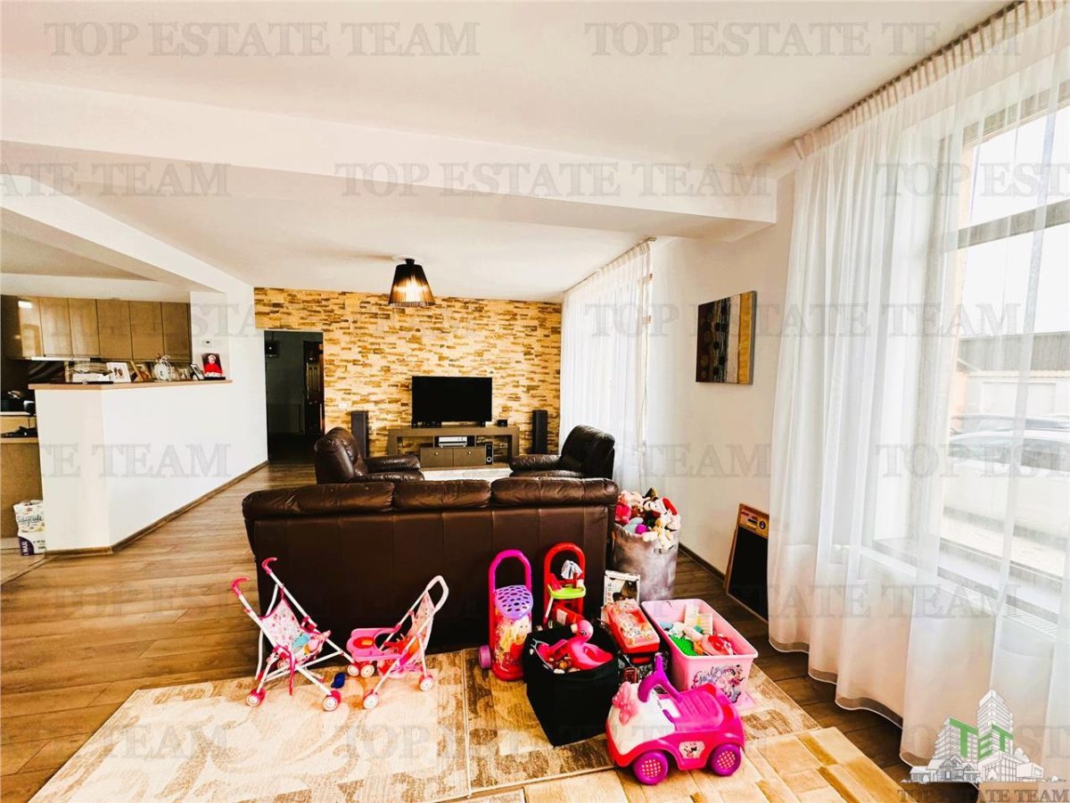 VILA DE VANZARE CU TEREN 4690 MP GOLF NICULESTI - foto 7