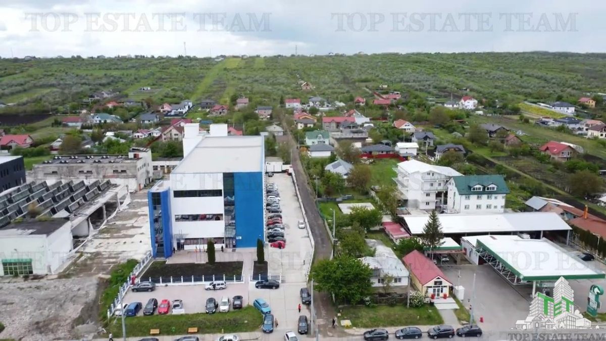 Imobil P+2E pretabil Birouri, Clinica, Spital in Vaslui - 