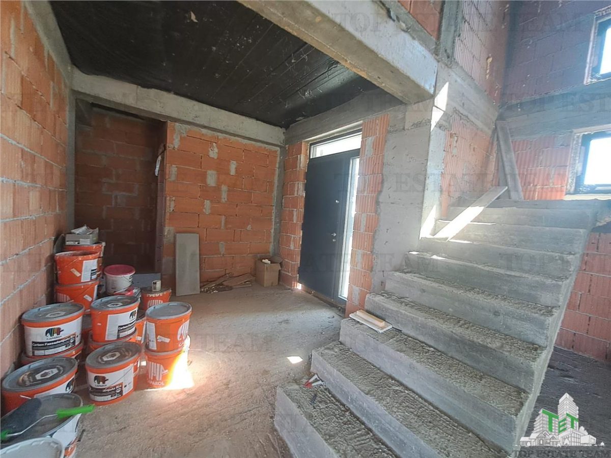 Vanzare Vila Tudor P+1+ casa parter /curte 1000 mp - foto 11