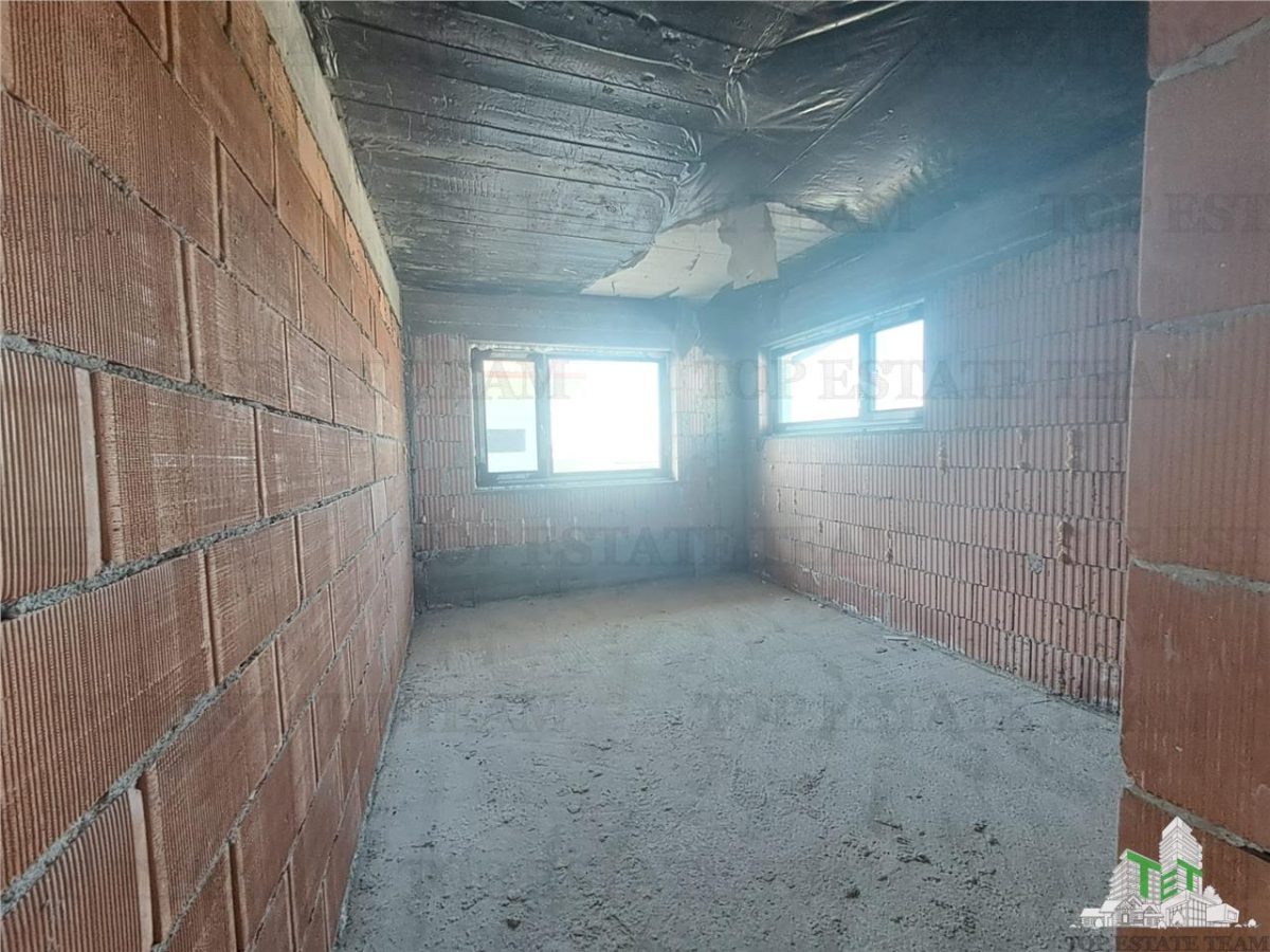 Vanzare Vila Tudor P+1+ casa parter /curte 1000 mp - foto 19