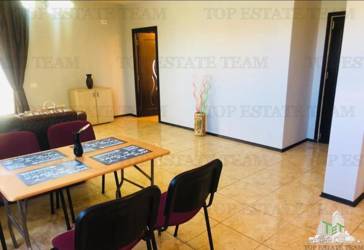 OPORTUNITATE INVESTITIE VILA CU 3000 MP PALAZU MARE - foto 13