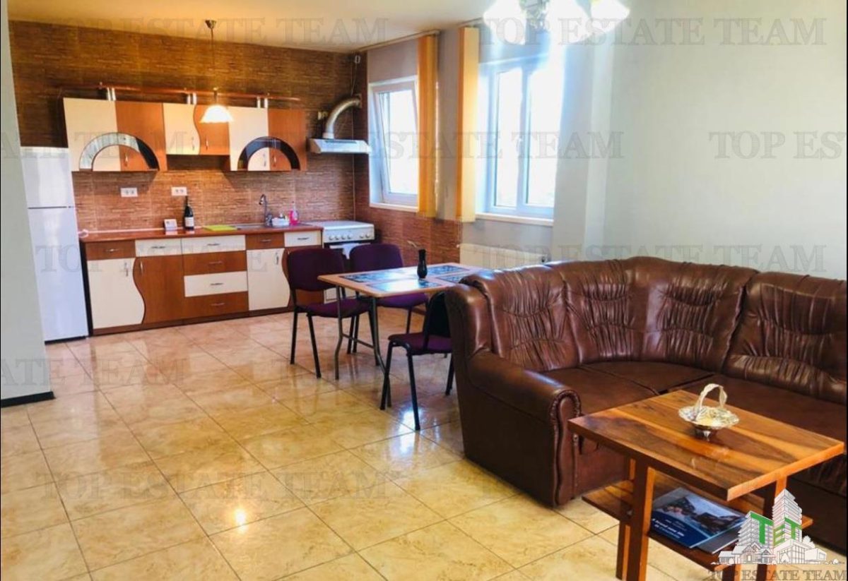 OPORTUNITATE INVESTITIE VILA CU 3000 MP PALAZU MARE - foto 18