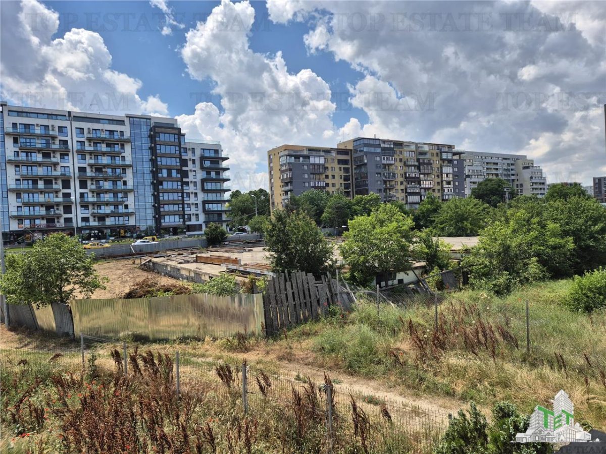 OPORTUNITATE INVESTITIE VILA CU 3000 MP PALAZU MARE - foto 6