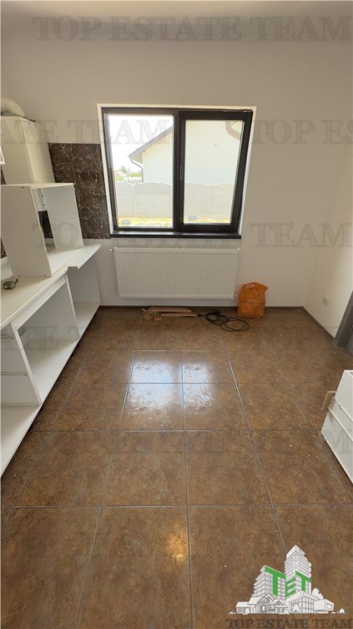 Casa individuala 3 camere pe parter, cu toate utilitatile si 300 mp de teren in Clinceni,, posibilitate rate la dezvoltator pentru 10 ani - foto 8