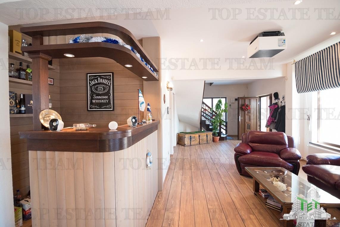 Vila de lux cu potential turistic Tohanul Nou, Bran - foto 12