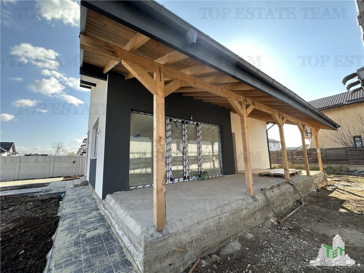 Vila cocheta cu 3 camere, dormitor matrimonall,  incalzire in pardoseala, terasa superba, si pod spatios, Calea Bucuresti , 15 minute de  metrou Pacii - foto 4