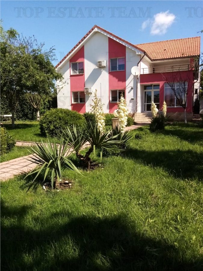 VILA 8 CAMERE GOLFUL PESCARILOR - 