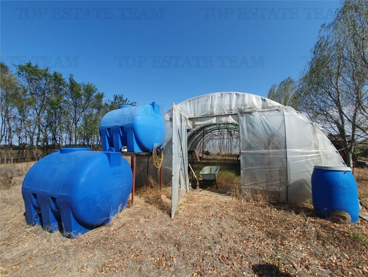 Teren intravilan agricol si teren curti constructii Lot 2 Parcela A326/49 - foto 4