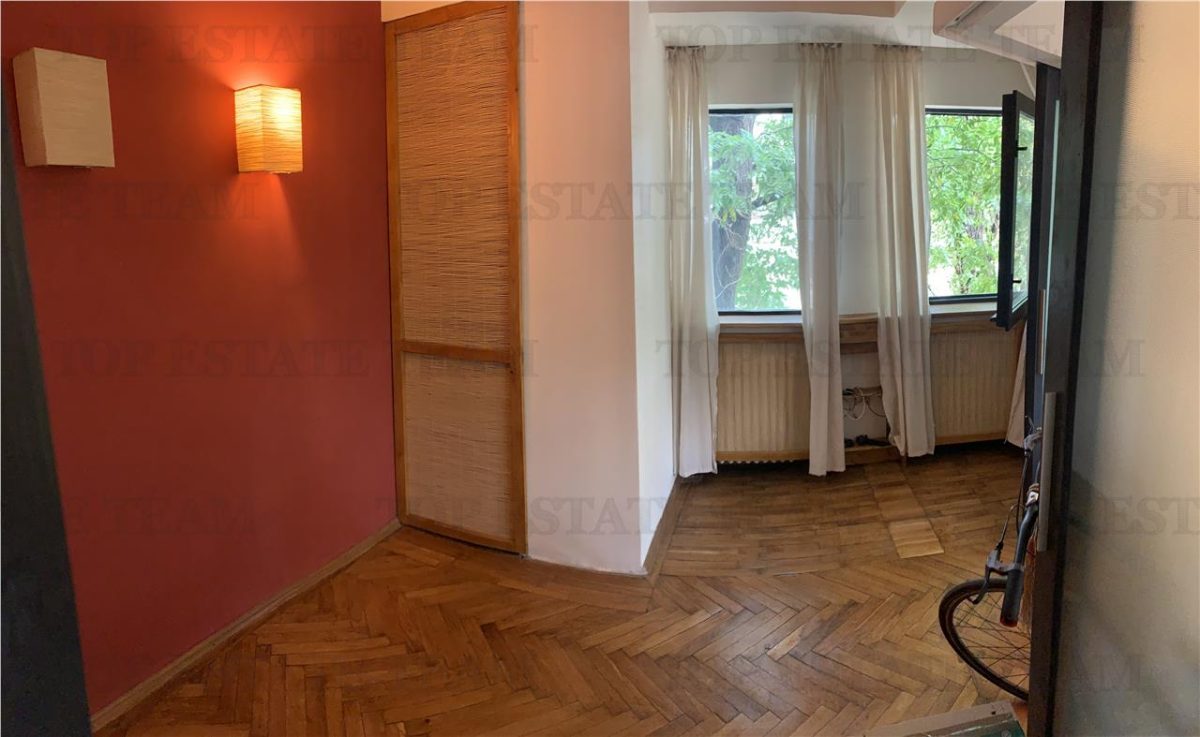 Apartament cu 2 camere de vanzare, Parc Cismigiu, centrala si balcon - foto 4