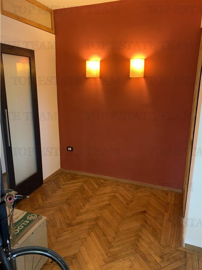 Apartament cu 2 camere de vanzare, Parc Cismigiu, centrala si balcon - foto 5