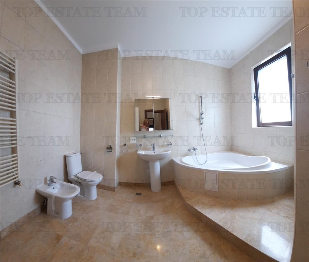 Inchiriere apartament generos, view superb,4 camere Arcul de Triumf - foto 14