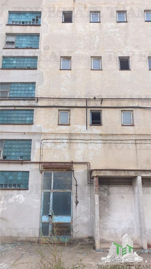 Cladire de vanzare 4346 mp si teren 2912 mp Militari - foto 2