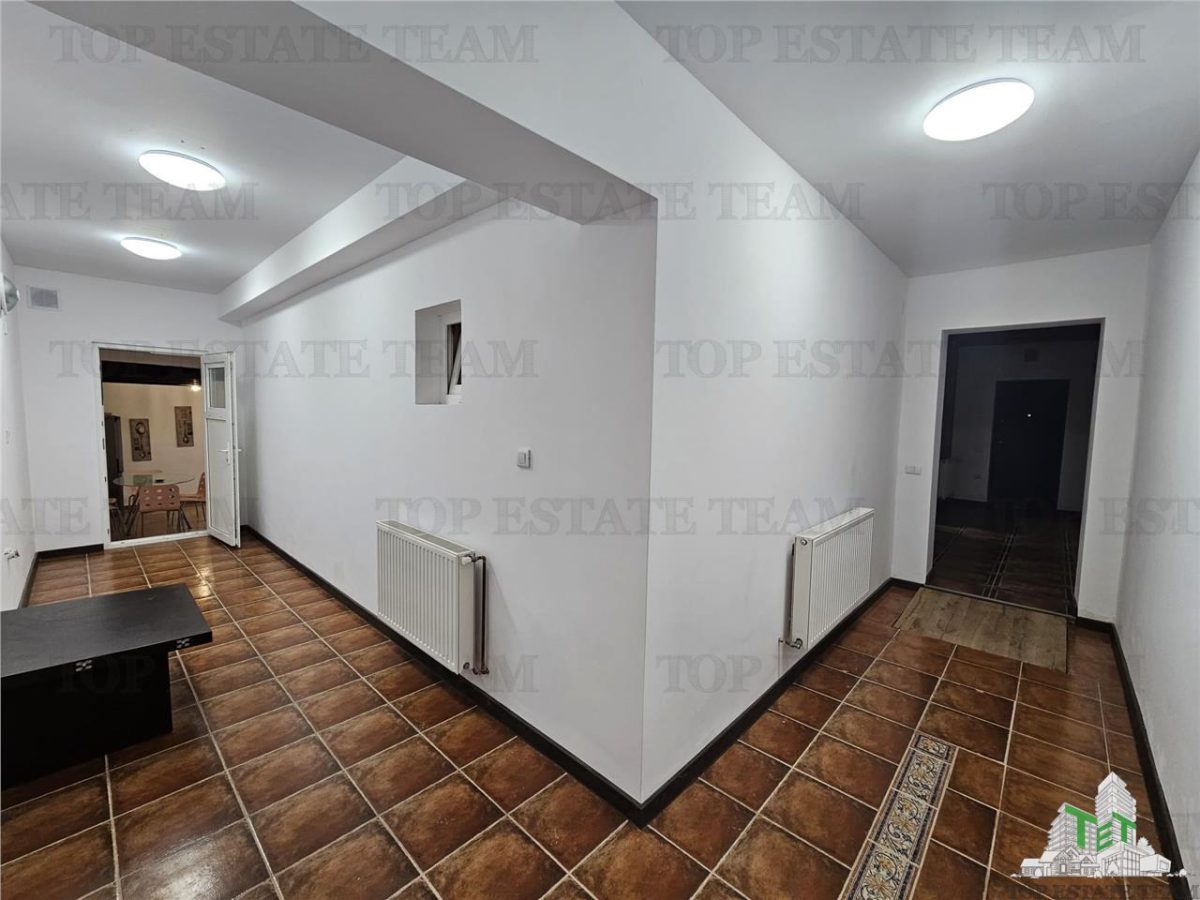 Vila 5 camere de vanzare cu garaj subteran in Chiajna - foto 8