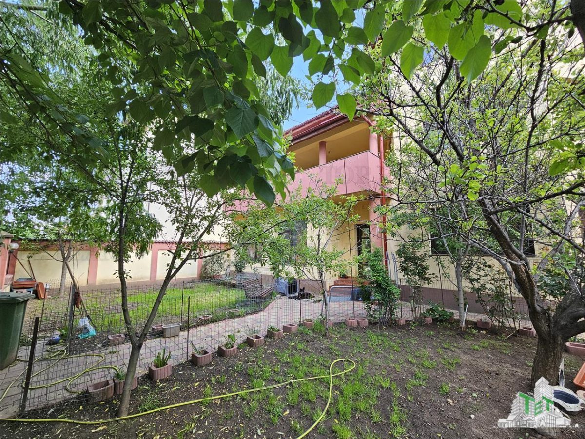 Vila spatioasa living 65mp 300metri utili in Bragadiru - foto 4