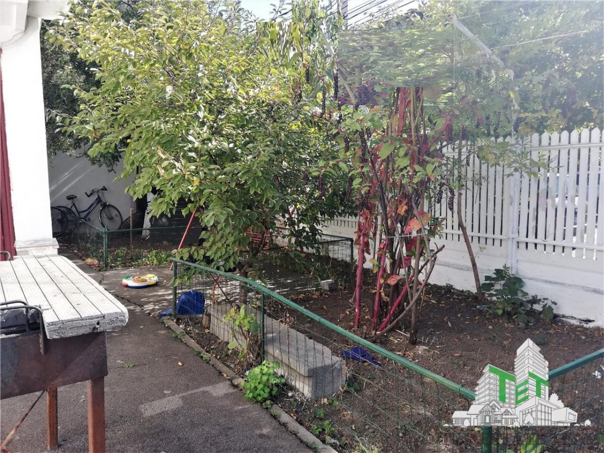 Casa cu teren 300 mp/ dubla deschidere Damaroaia - foto 3