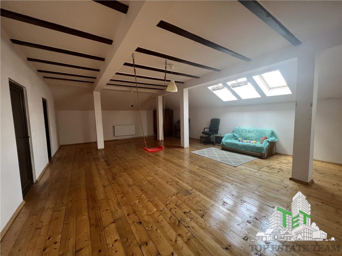 Vila Individuala cu Garaj - P+1+M- 652mp teren, pretabila gradinita, after school, str 1 Mai Otopeni - foto 11