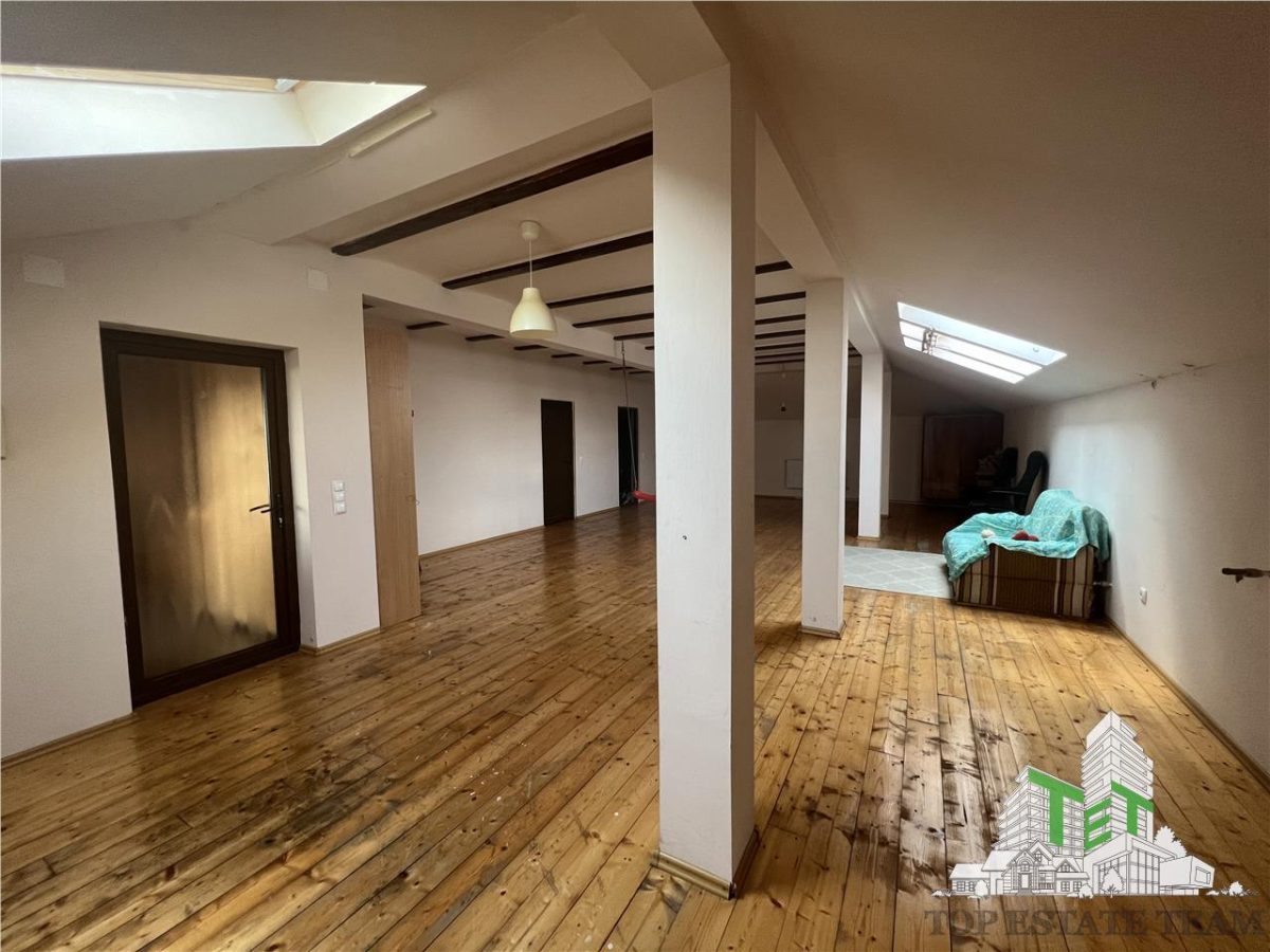 Vila Individuala cu Garaj - P+1+M- 652mp teren, pretabila gradinita, after school, str 1 Mai Otopeni - foto 12