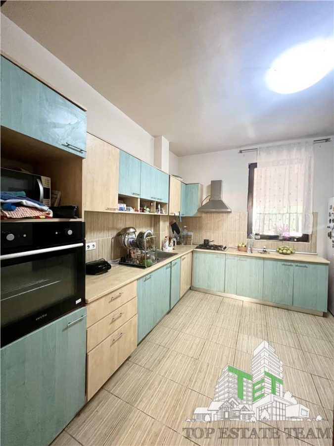 Vila Individuala cu Garaj - P+1+M- 652mp teren, pretabila gradinita, after school, str 1 Mai Otopeni - foto 14