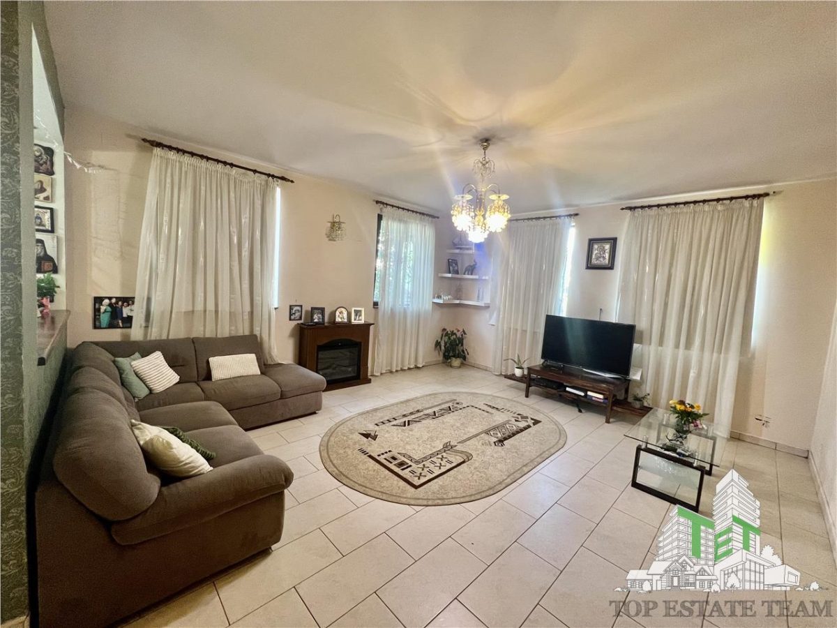 Vila Individuala cu Garaj - P+1+M- 652mp teren, pretabila gradinita, after school, str 1 Mai Otopeni - foto 5