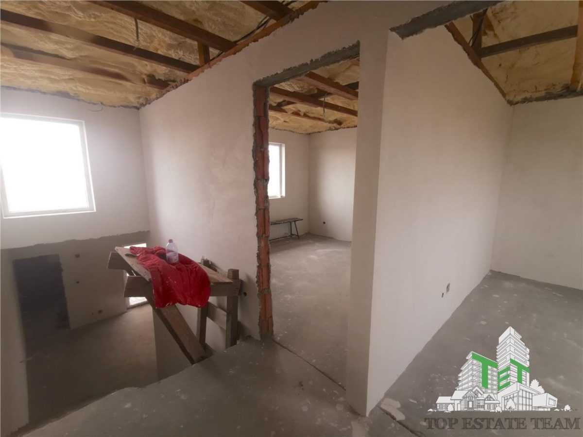 Domnesti/ Vanzare casa duplex stil mediteranean - foto 10