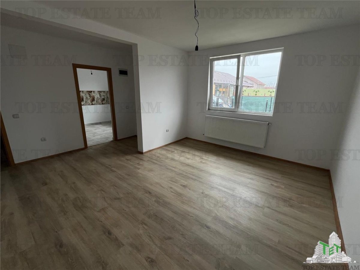 Casa finalizata 4 camere pompa de caldura in Ciorogarla - foto 2