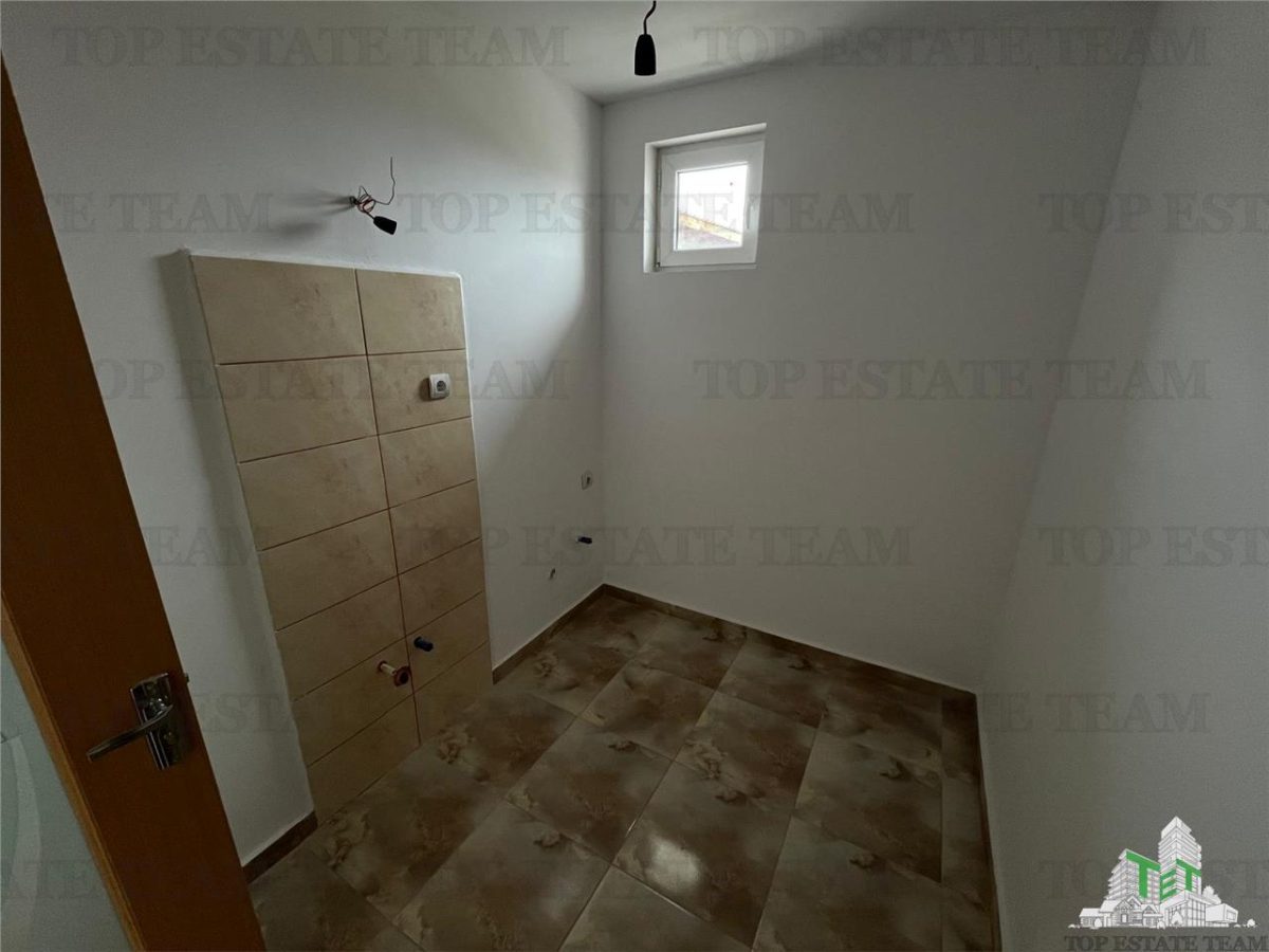 Casa finalizata 4 camere pompa de caldura in Ciorogarla - foto 9