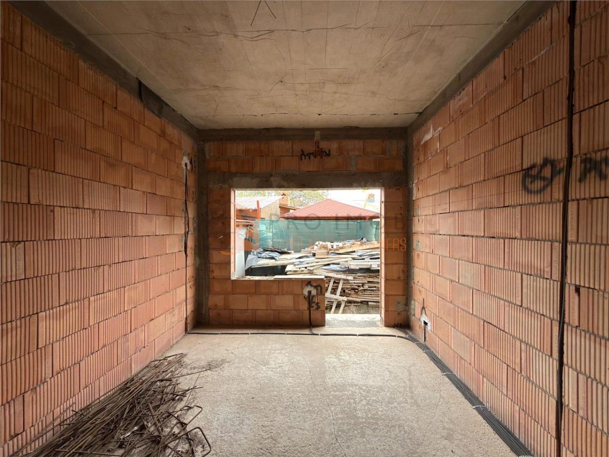 Casa tip P+1+M zona Garii - foto 21