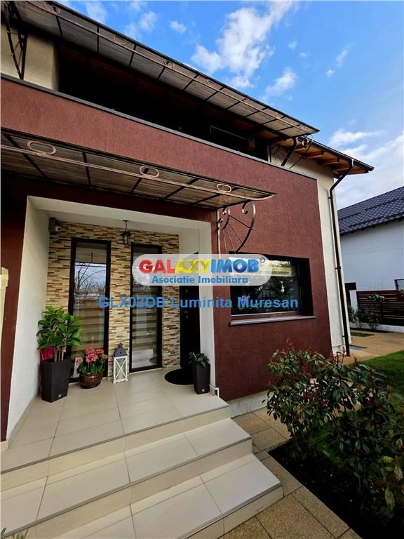 Vanzare casa tip duplex P + 1 Valea Voievozilor Razvad - Valea Voievozilor