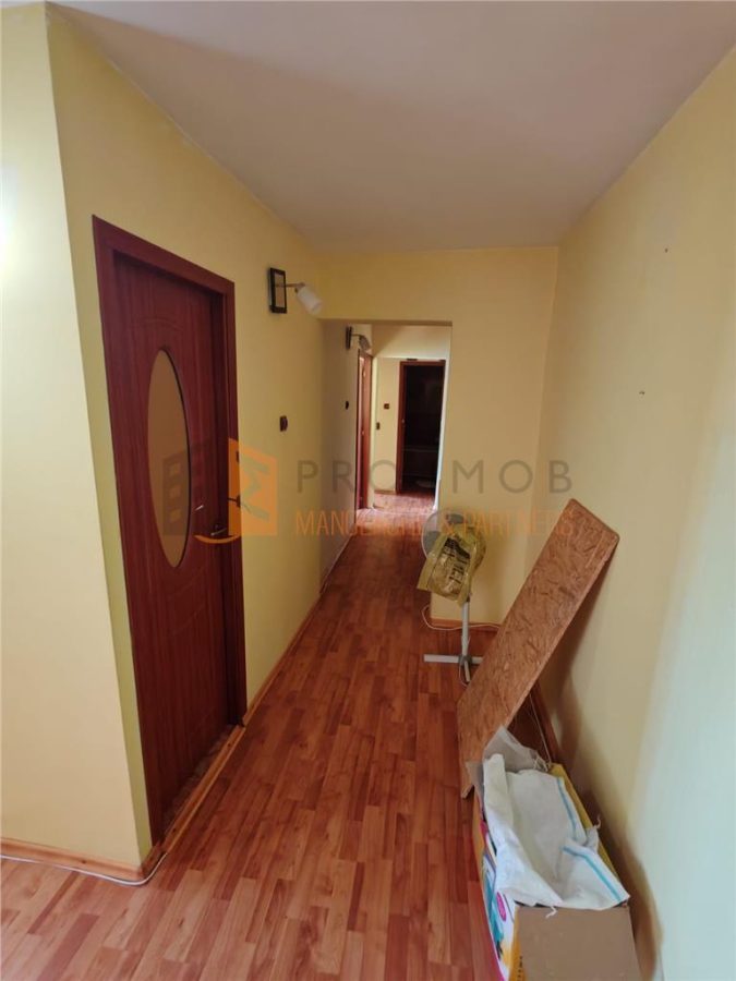 Apartament 3 camere cf 1 decomandat zona Unirii-Centru - foto 12