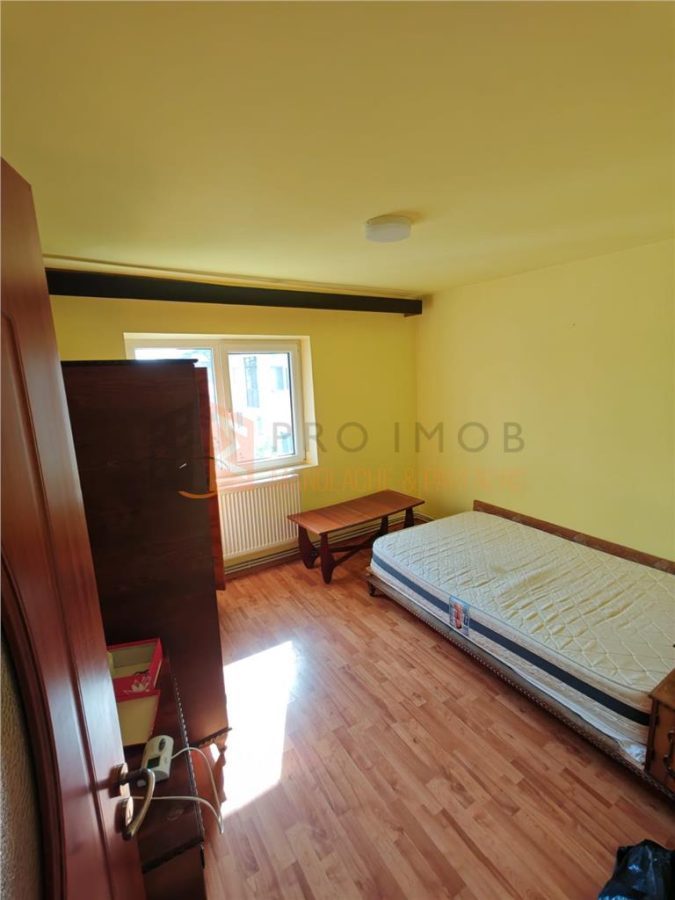 Apartament 3 camere cf 1 decomandat zona Unirii-Centru - foto 4