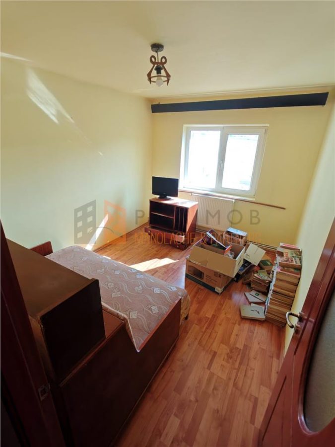 Apartament 3 camere cf 1 decomandat zona Unirii-Centru - foto 6