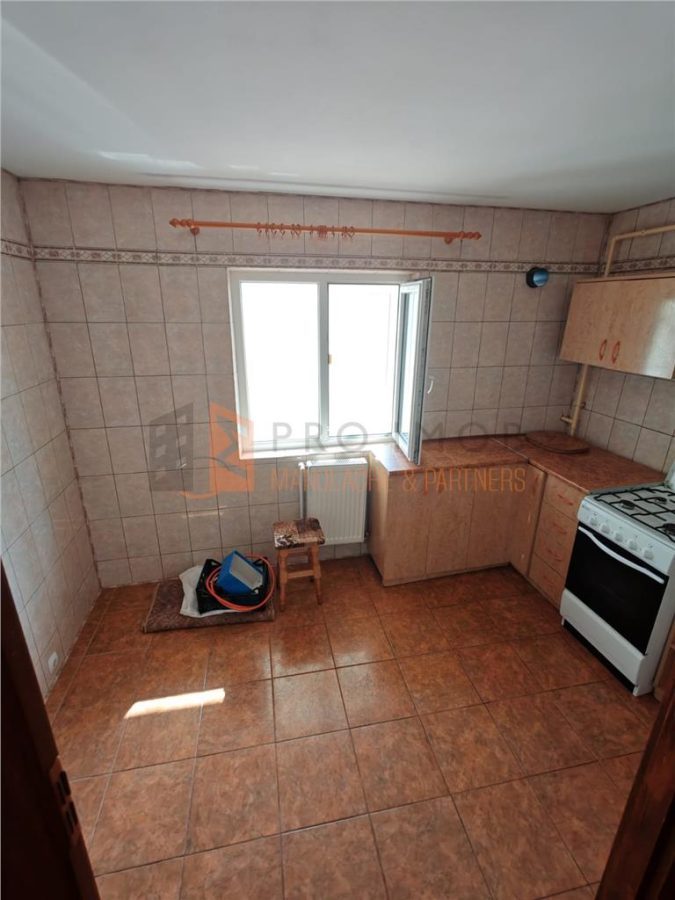 Apartament 3 camere cf 1 decomandat zona Unirii-Centru - foto 7