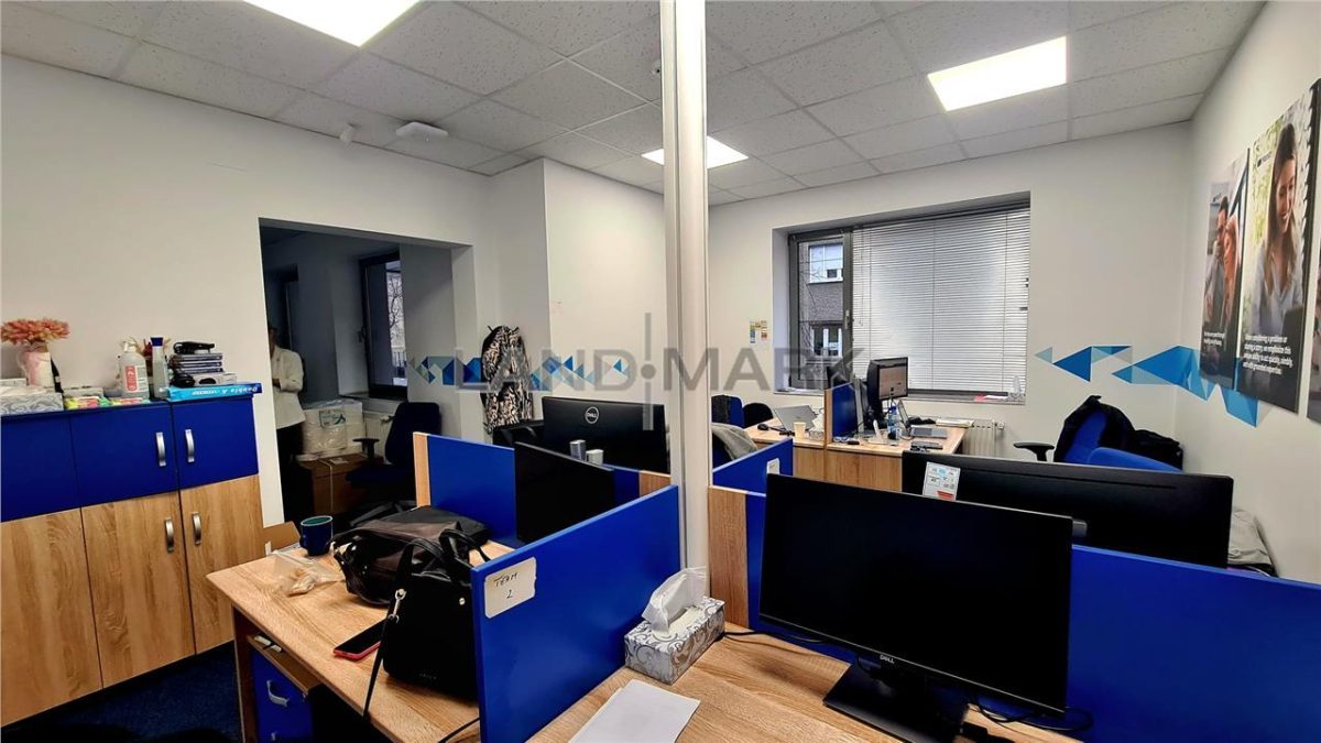 Birouri de inchiriat Central, cladire noua, parcare privata - foto 3