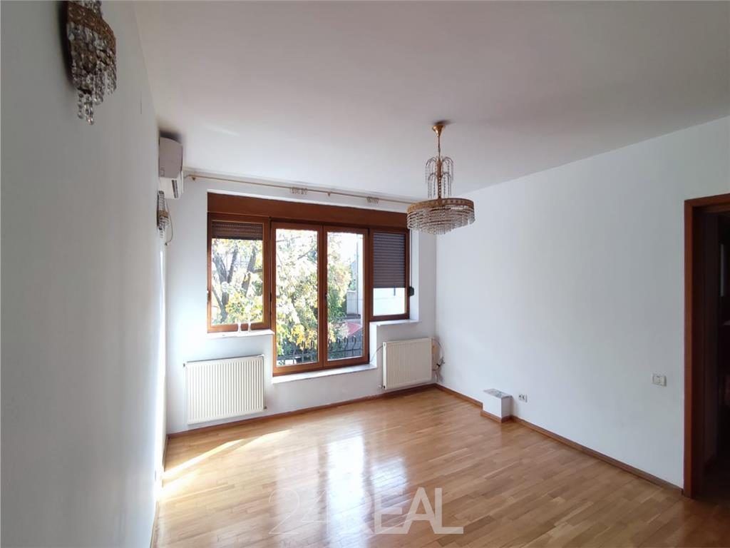 Vila cocheta de inchiriat  in Aviatiei -  6 camere - foto 19