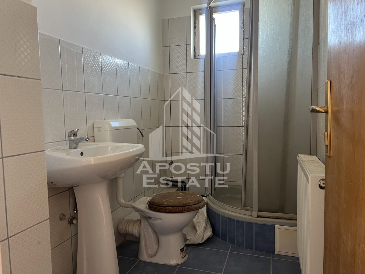 Ap cu 3 camere decomand,de vanzare,et1,390mp teren, intre Giarmata/Dumbravita - foto 6