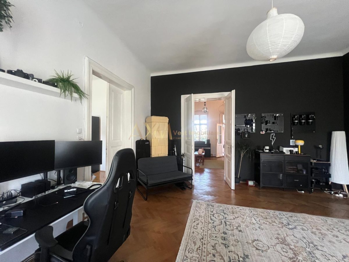 Vanzare apartament 4 camere - foto 13